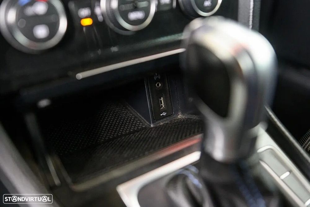 VW Golf 1.4 GTE Plug-In-Hybrid DSG - 29