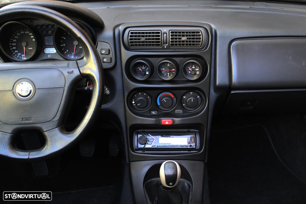 Alfa Romeo Spider 2.0 Twin Spark Base - 19