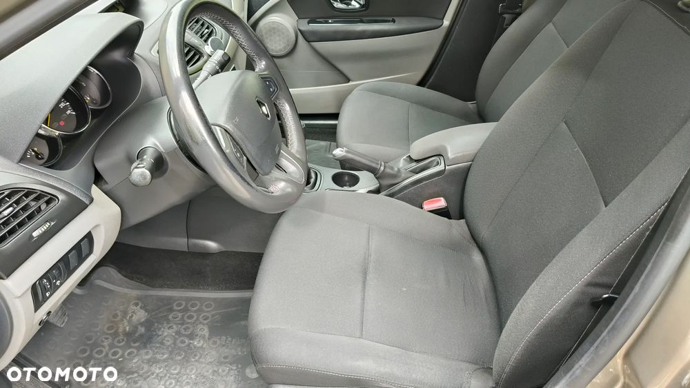 Renault Megane 1.6 16V Generation - 16