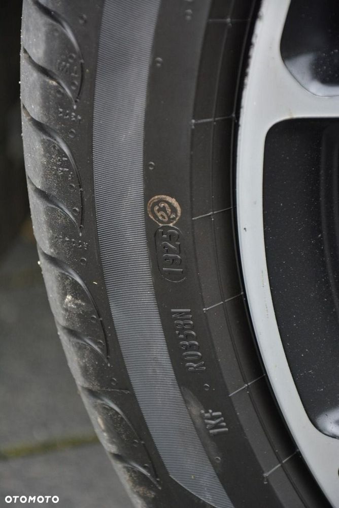 Ford Fiesta 1.5 EcoBoost S&S ST X - 38