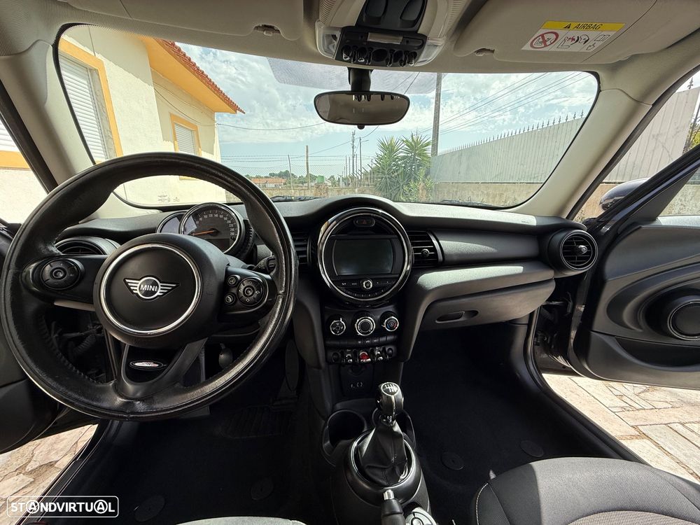 MINI 5 Portas One D - 11