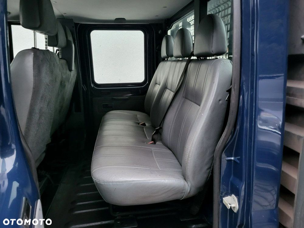 Ford Transit - 12