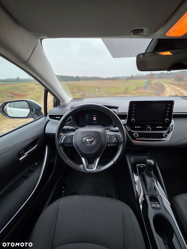 Toyota Corolla 1.8 Hybrid Comfort - 31