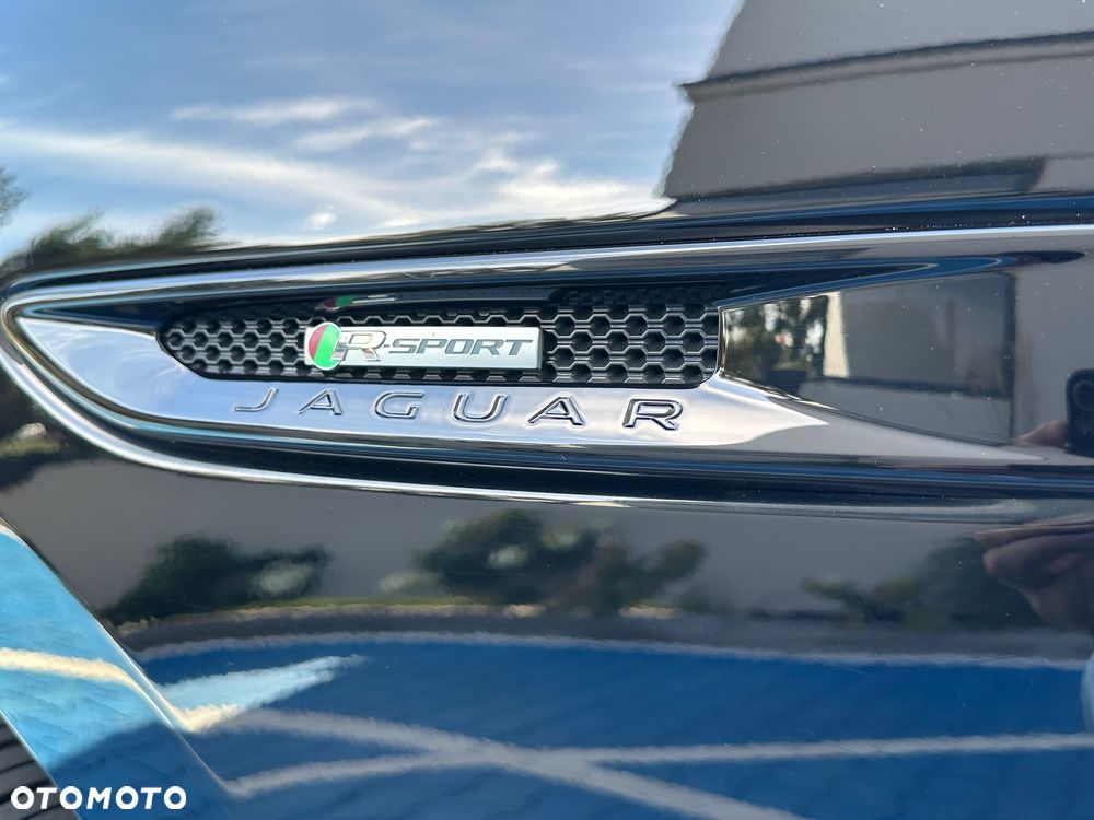 Jaguar F-Pace 3.0 TDV6 AWD R-Sport - 8