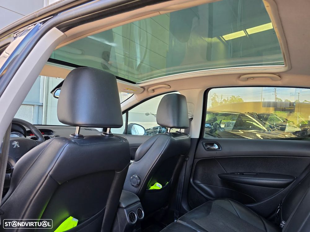 Peugeot 308 1.6 e-HDi Sportium CVM6 - 21