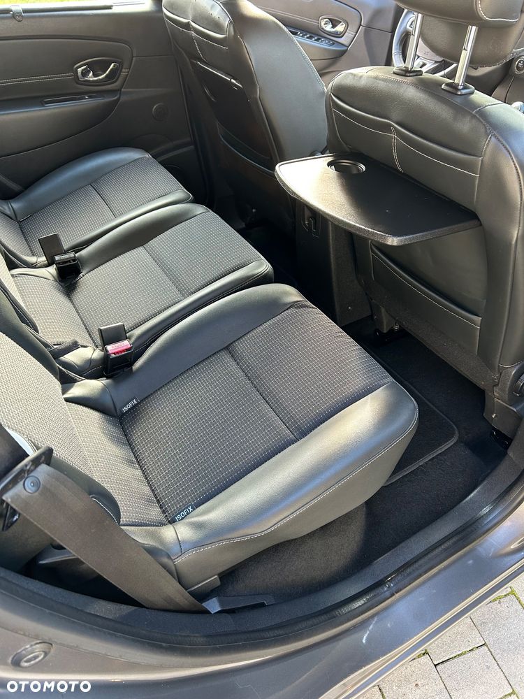 Renault Scenic - 12