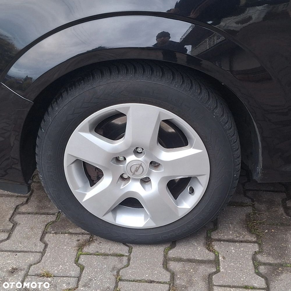 Opel Zafira - 24
