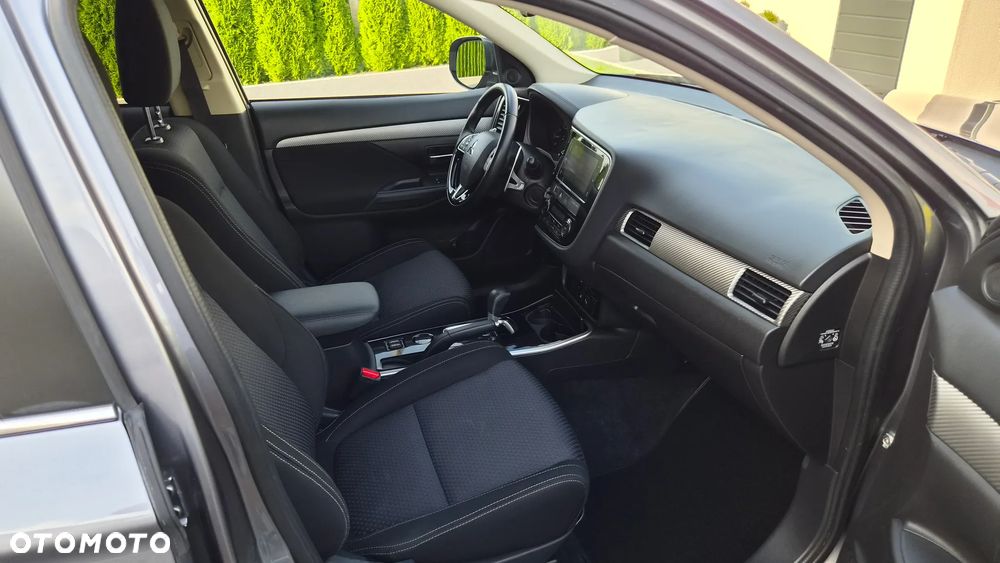 Mitsubishi Outlander 2.0 2WD CVT Edition+ - 8