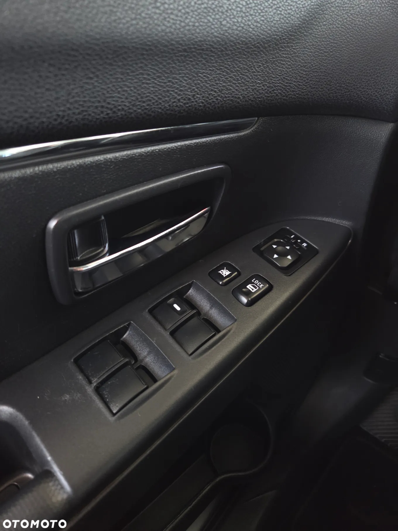 Mitsubishi ASX 2.2 DI-D 4WD Automatik Intense - 21