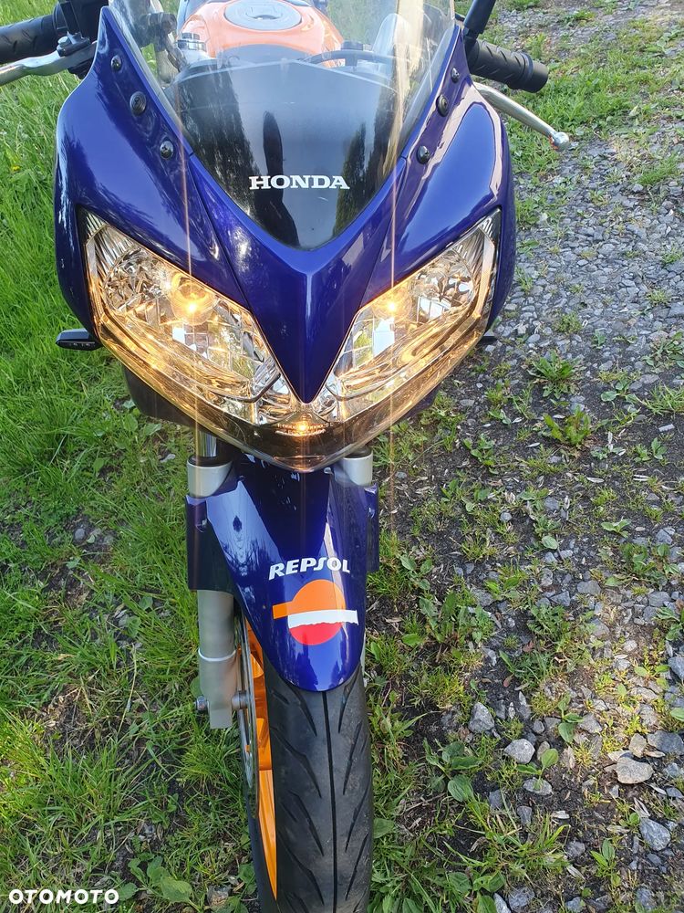 Honda CBR - 12