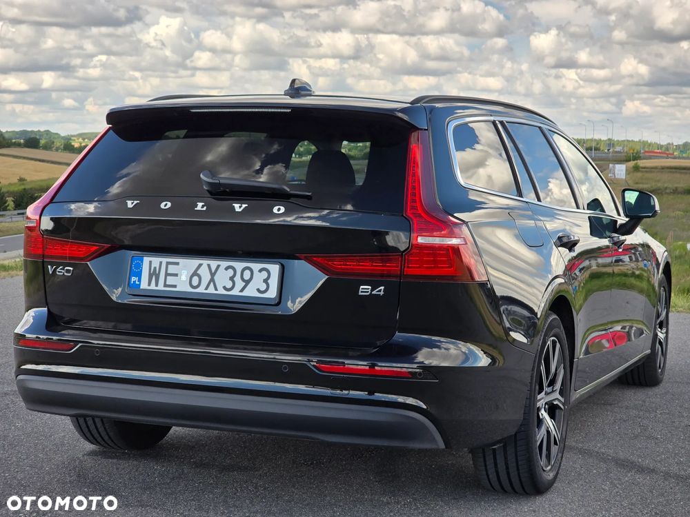 Volvo V60 B4 D Core - 9