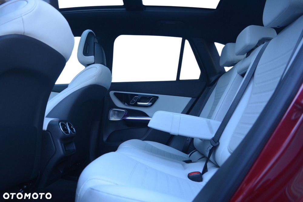 Mercedes-Benz GLC 300 de PHEV 4-Matic AMG Line - 8