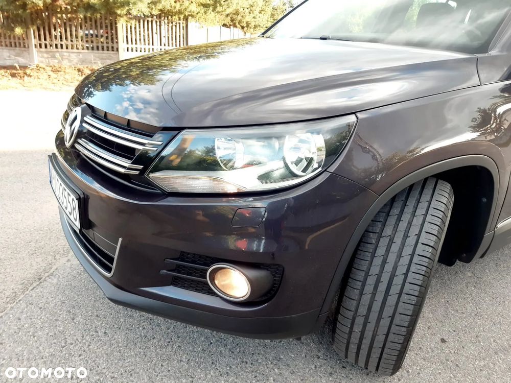 Volkswagen Tiguan 2.0 TDI SCR 4MOTION BlueMotion Technology Lounge Track & Style - 11