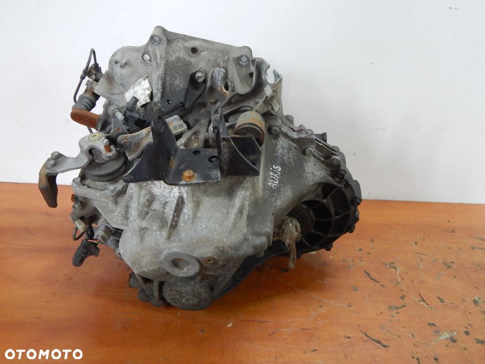 Skrzynia biegów 2.0 D4D Toyota Auris I avensis verso corolla 05-12 Łuków części - 3