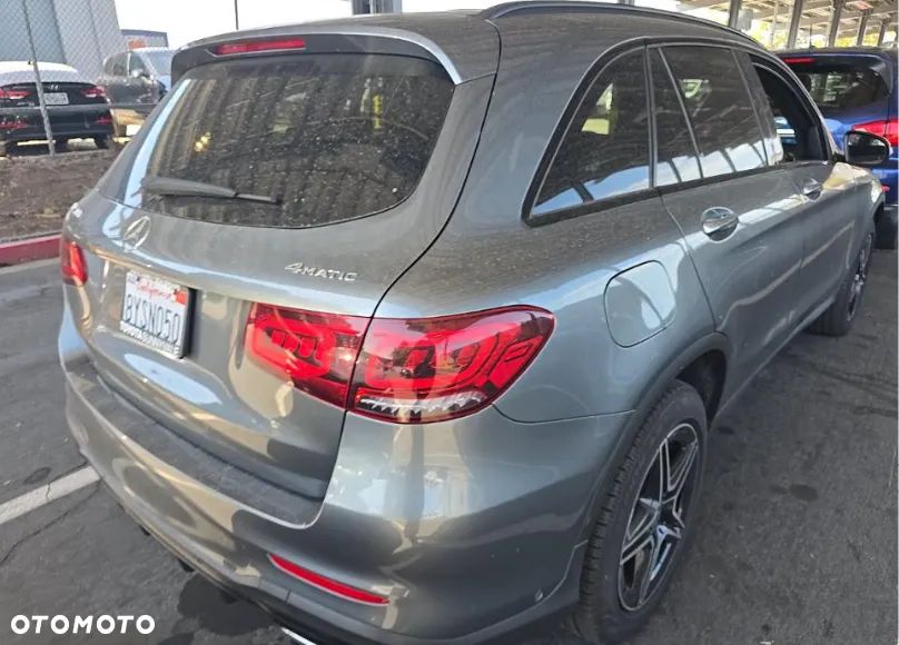 Mercedes-Benz GLC 300 4Matic 9G-TRONIC AMG Line - 4