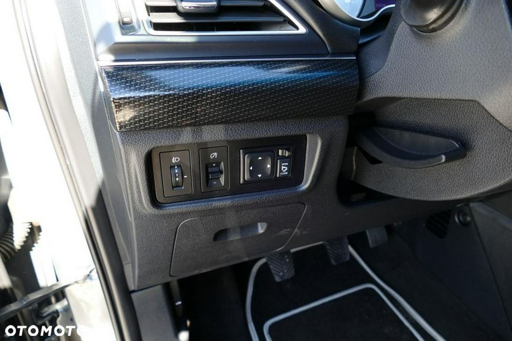 Volkswagen T-Roc - 23