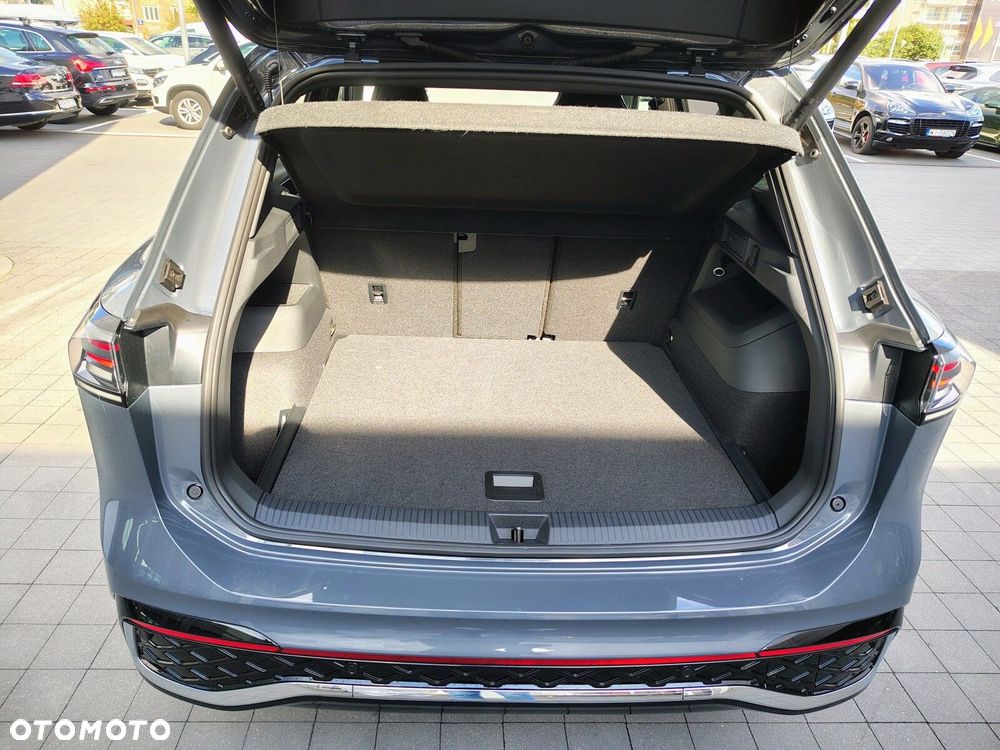 Volkswagen Tiguan - 7