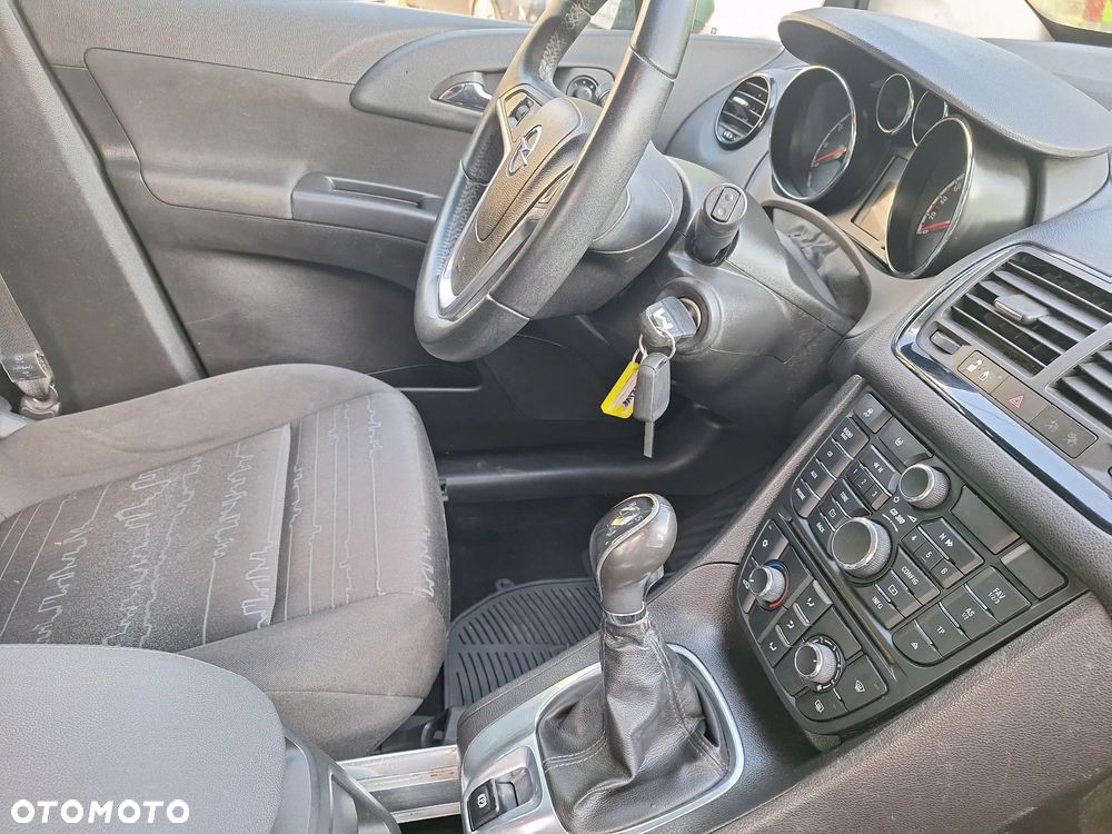 Opel Meriva 1.4 Essentia - 13