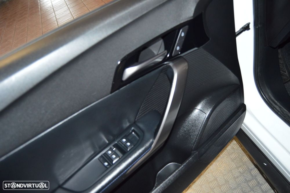 MG MG4 51 kWh Standard - 21