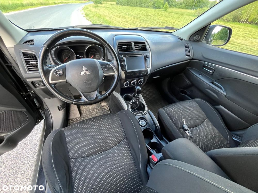 Mitsubishi ASX - 13