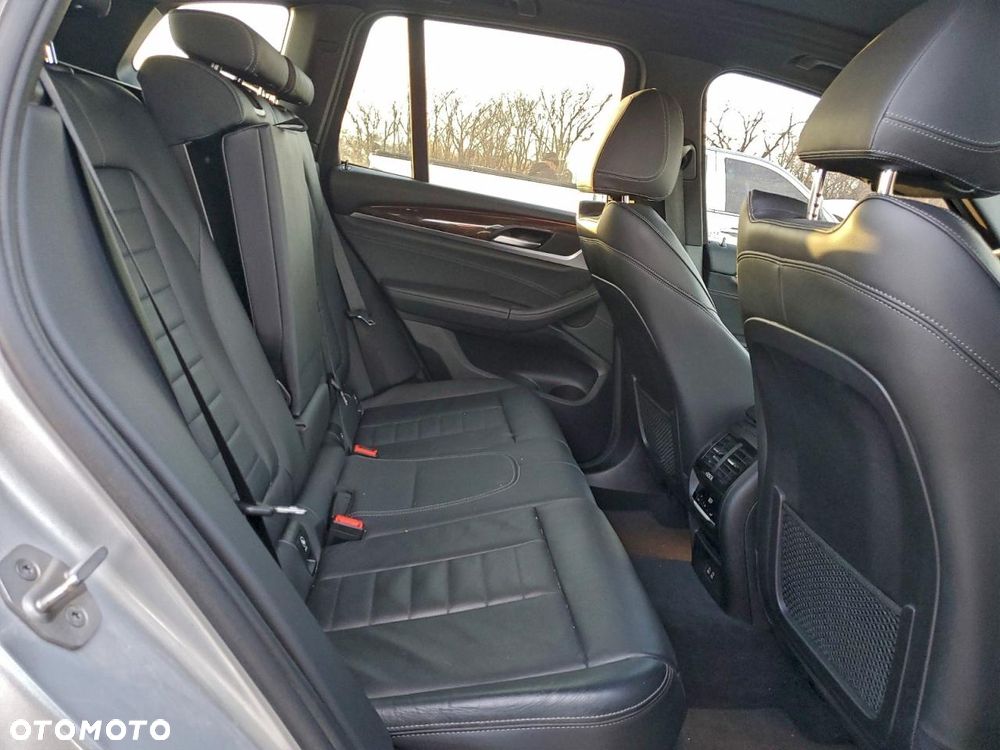 BMW X3 xDrive30i xLine sport - 10