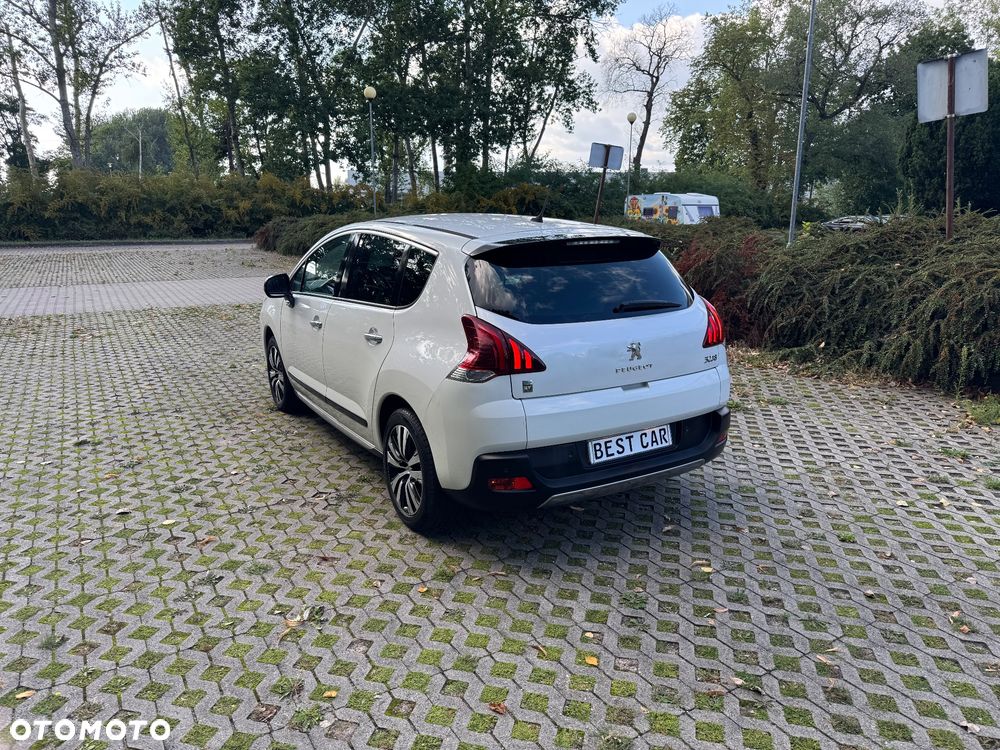 Peugeot 3008 2.0 HDi HYbrid4 - 6