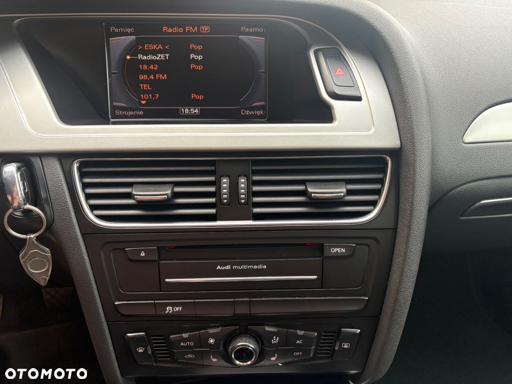 Audi A4 Avant 2.0 TDI DPF - 13