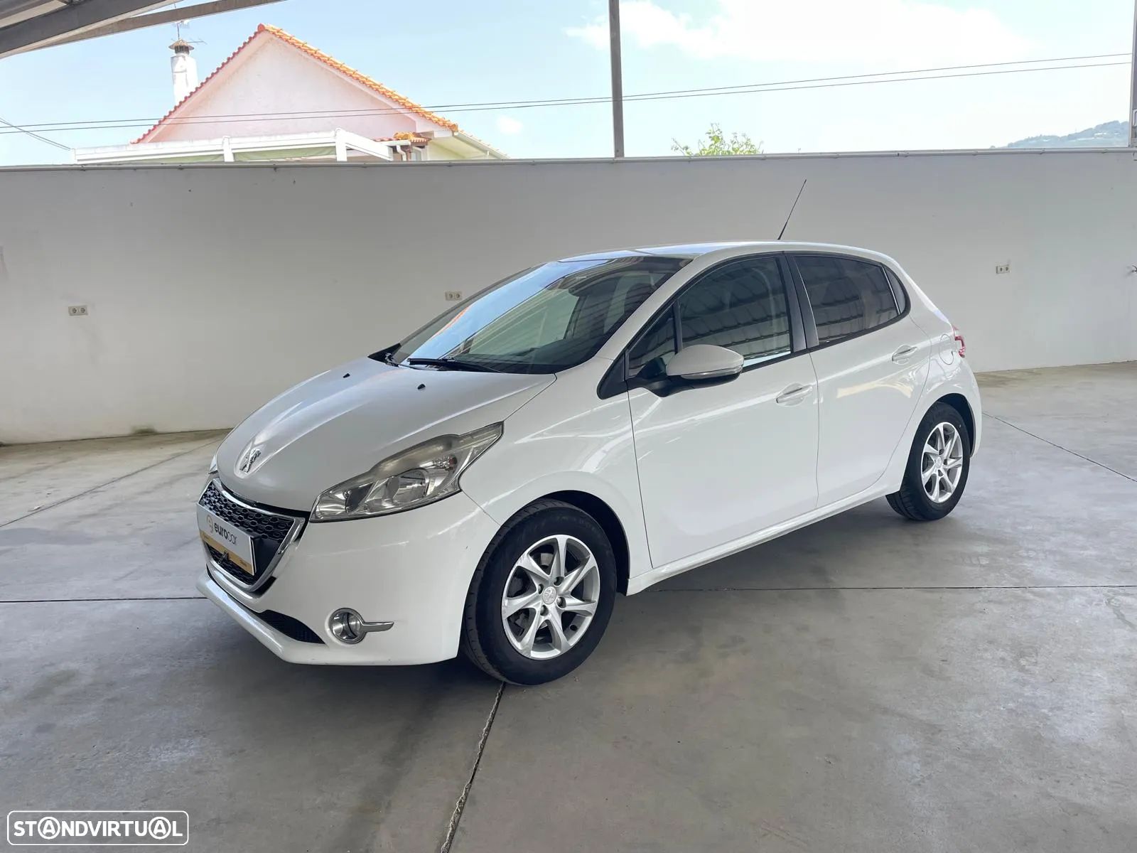 Peugeot 208 1.4 HDi Access - 1
