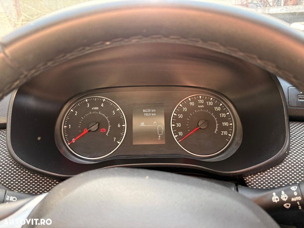 Dacia Sandero TCe 90 MT6 Comfort - 33