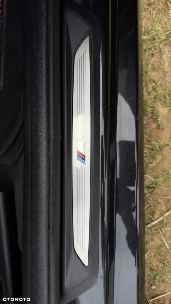 BMW Seria 3 320d xDrive M Sport Shadow sport - 12