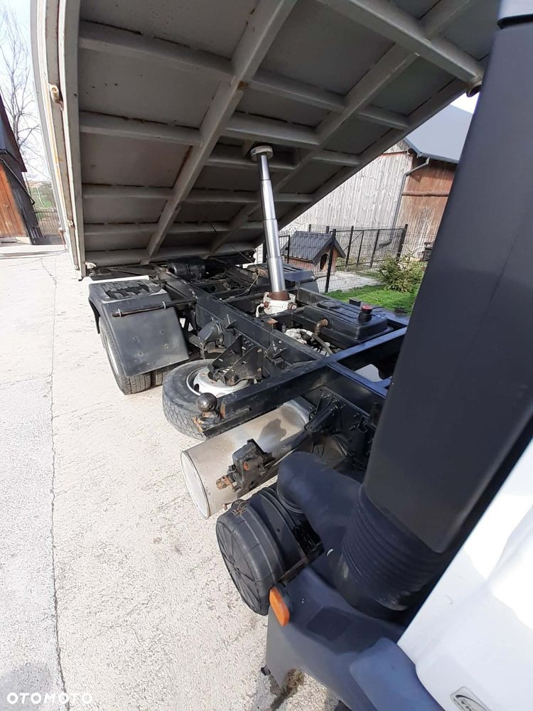 MAN TGL 12.180 4X2 BL - 12