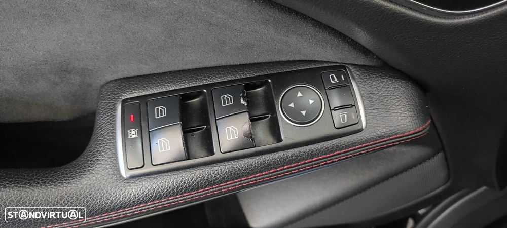 Mercedes-Benz CLA 180 d Shooting Brake AMG Line - 43