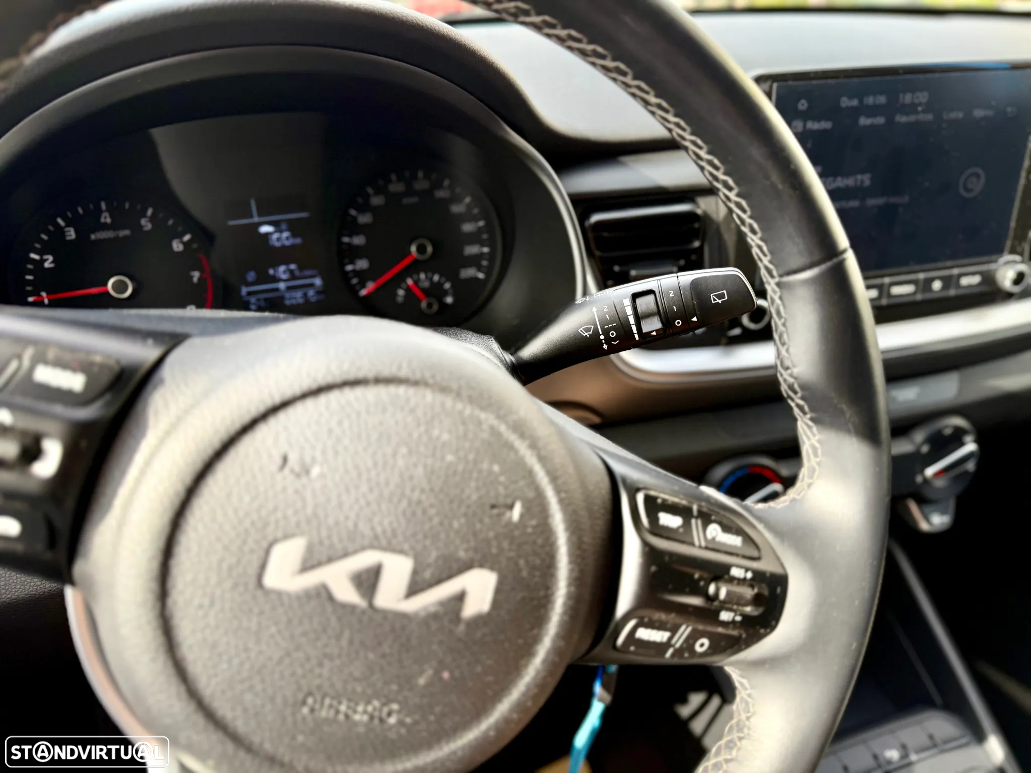 Kia Stonic 1.2 Dynamic - 21