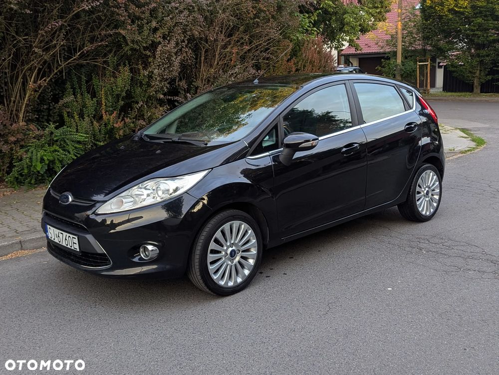Ford Fiesta 1.4 Ghia EU5 - 1