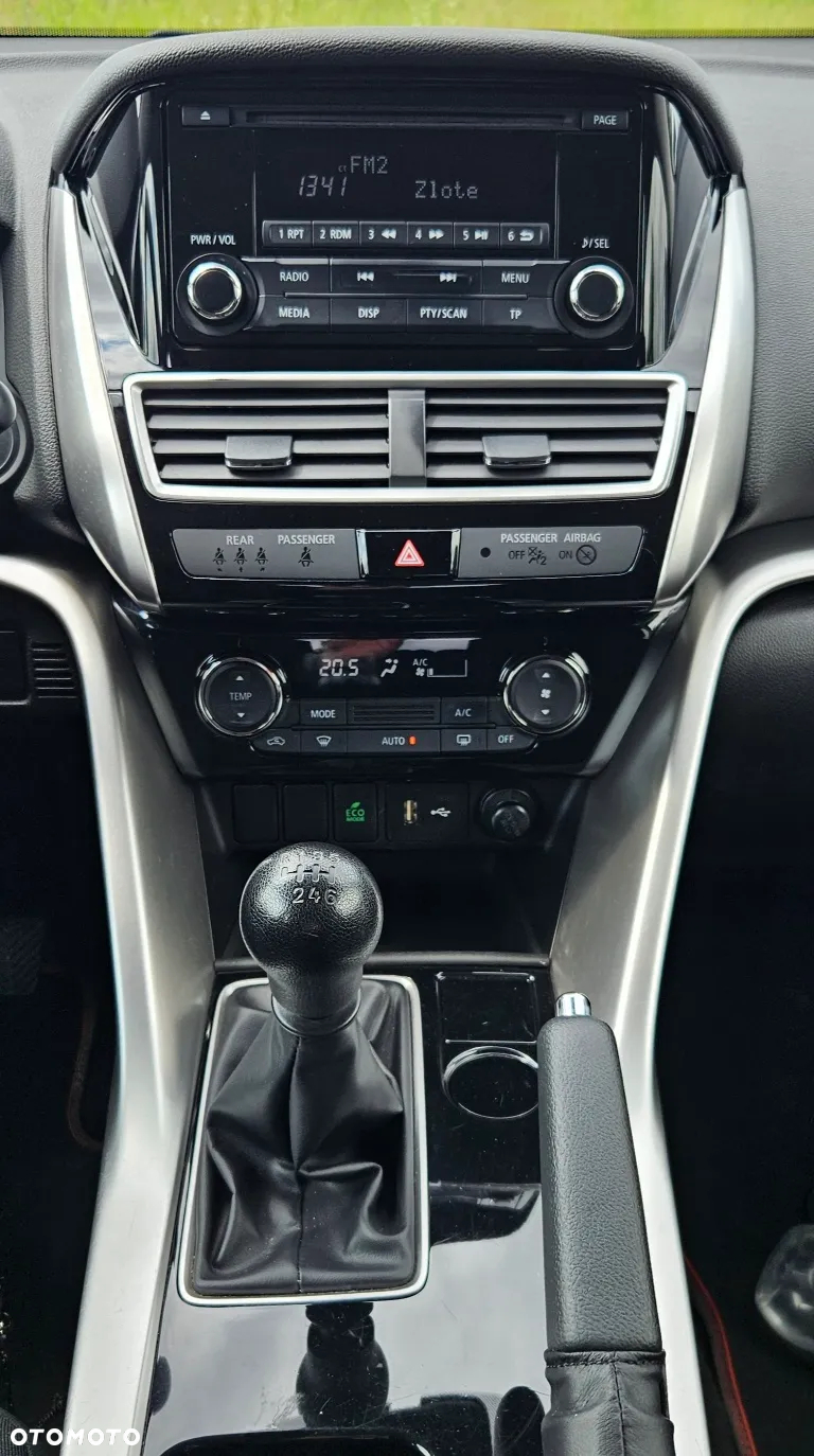 Mitsubishi Eclipse Cross 1.5 T GPF Inform - 13