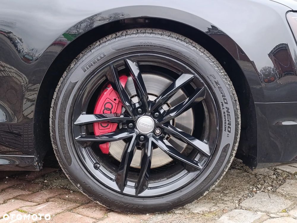 Audi A8 L 60 TFSI quattro tiptronic - 32