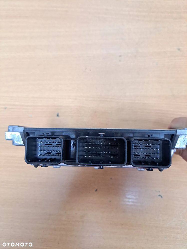 VOLVO V50 S40 C30 C70 2.0 16V STEROWNIK KOMPUTER SILNIKA 30785146 - 4