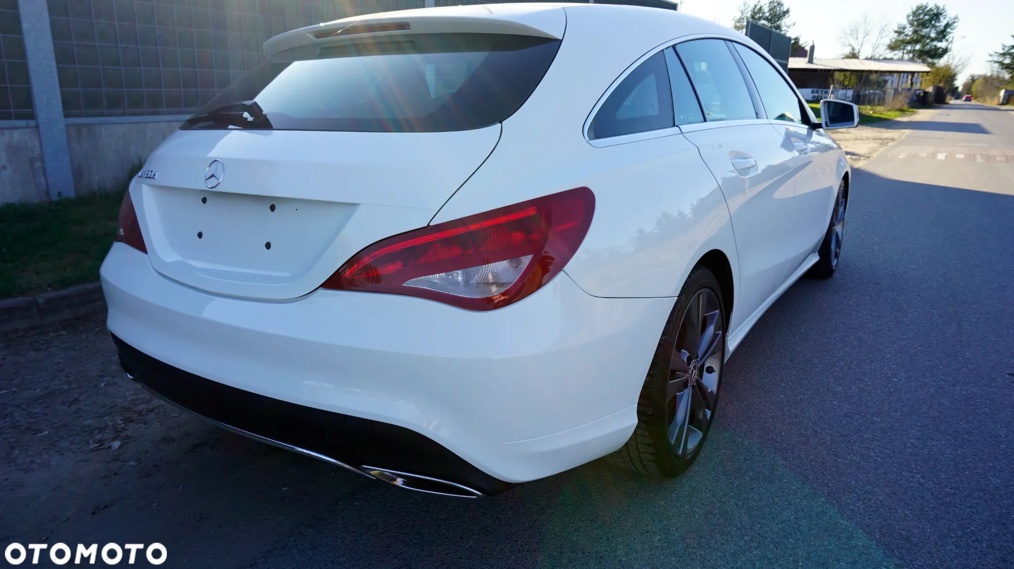 Mercedes-Benz CLA 180 d 7G-DCT - 12
