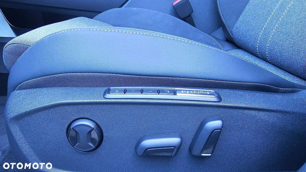 Volkswagen ID.3 Neo 58kWh Style - 24
