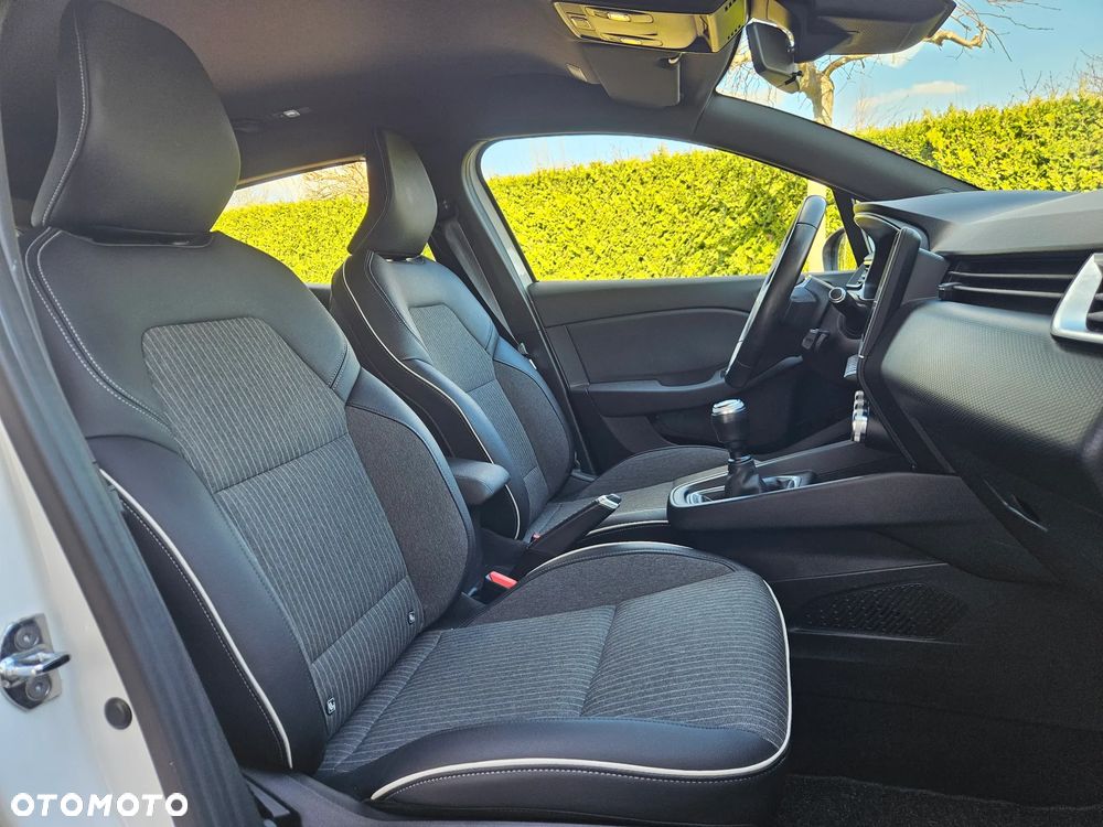 Renault Clio TCe 100 INTENS - 6