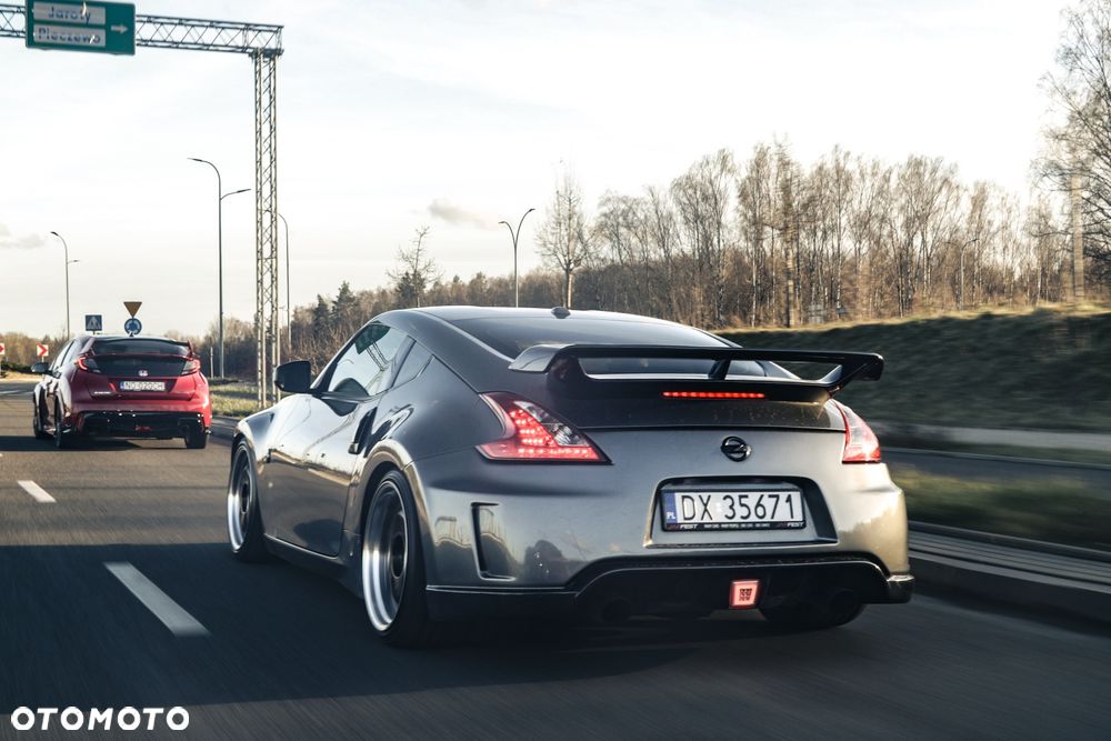 Nissan 370 Z 3.7 V6 Premium EU6 - 8