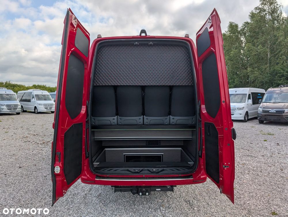 Mercedes-Benz Sprinter 517 - 6