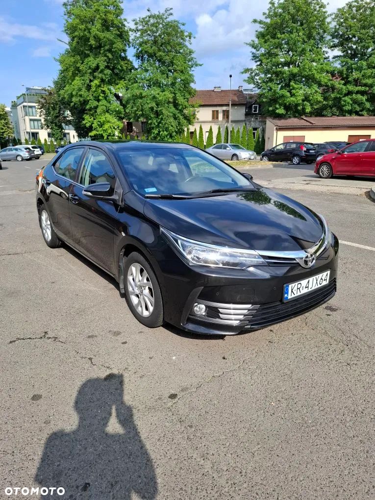 Toyota Corolla 1.6 Comfort - 1