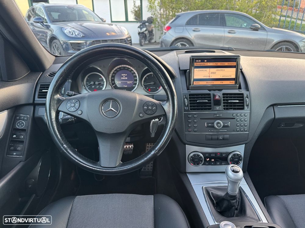 Mercedes-Benz C 220 CDi Avantgarde - 21