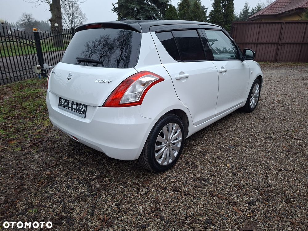 Suzuki Swift - 4