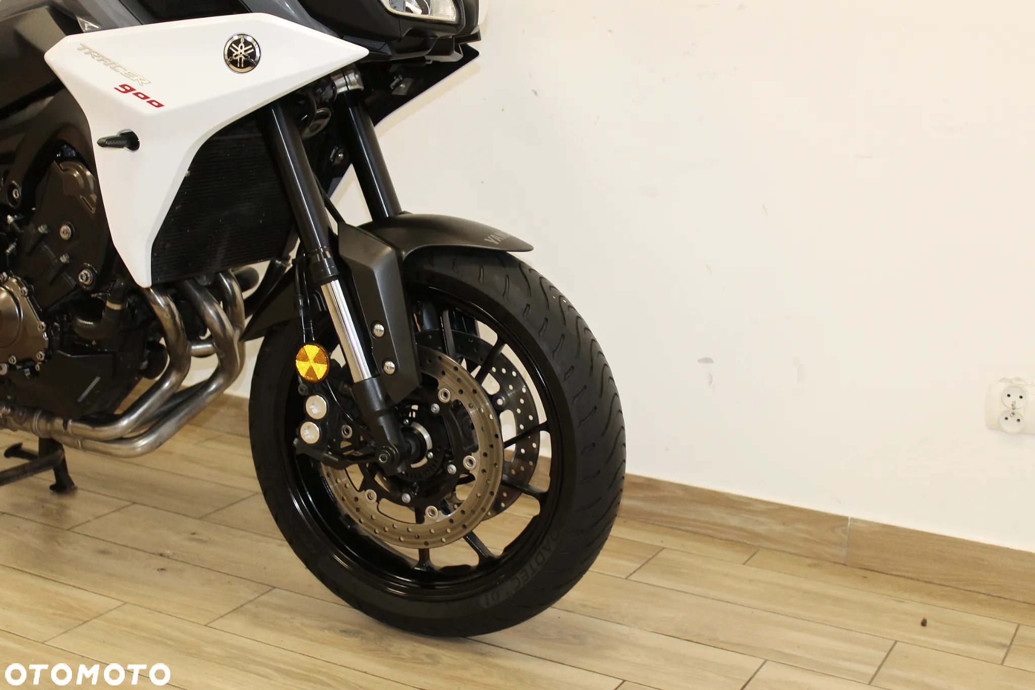 Yamaha MT - 6