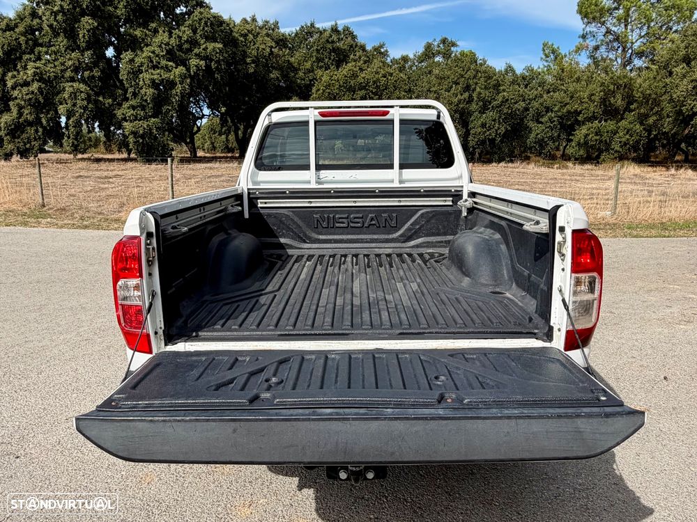 Nissan Navara 2.3 dCi CD 4WD N-Connecta - 25