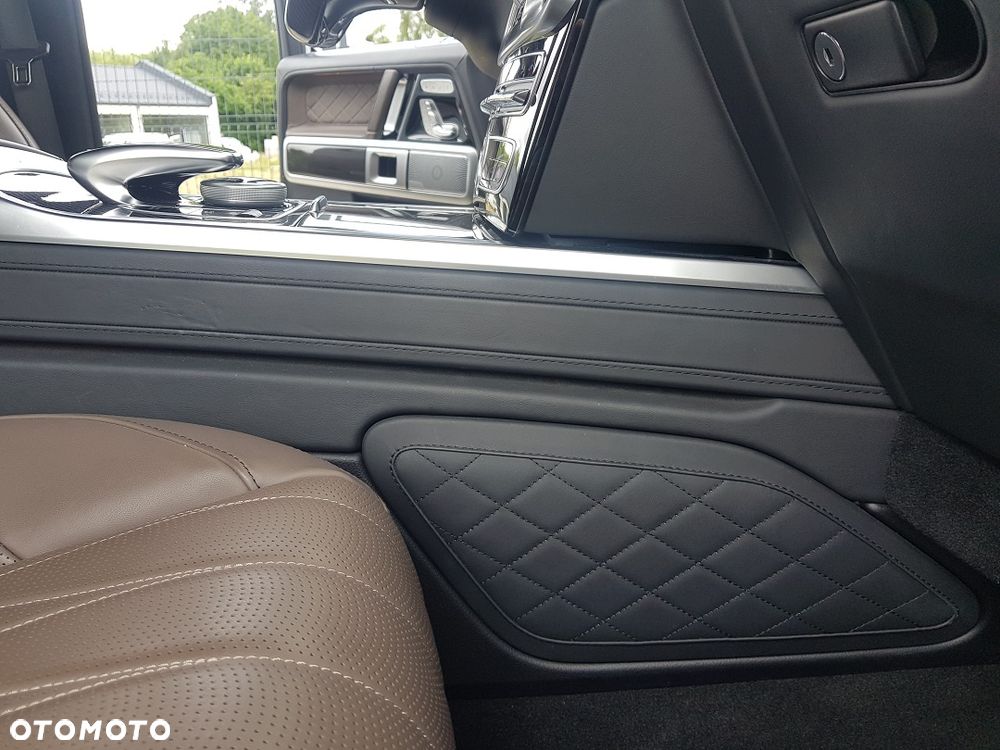 Mercedes-Benz Klasa G AMG 63 AMG Speedshift 9G-TRONIC Exclusive - 21
