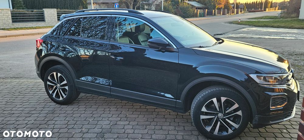 Volkswagen T-Roc 1.5 TSI ACT OPF DSG IQ.DRIVE - 9