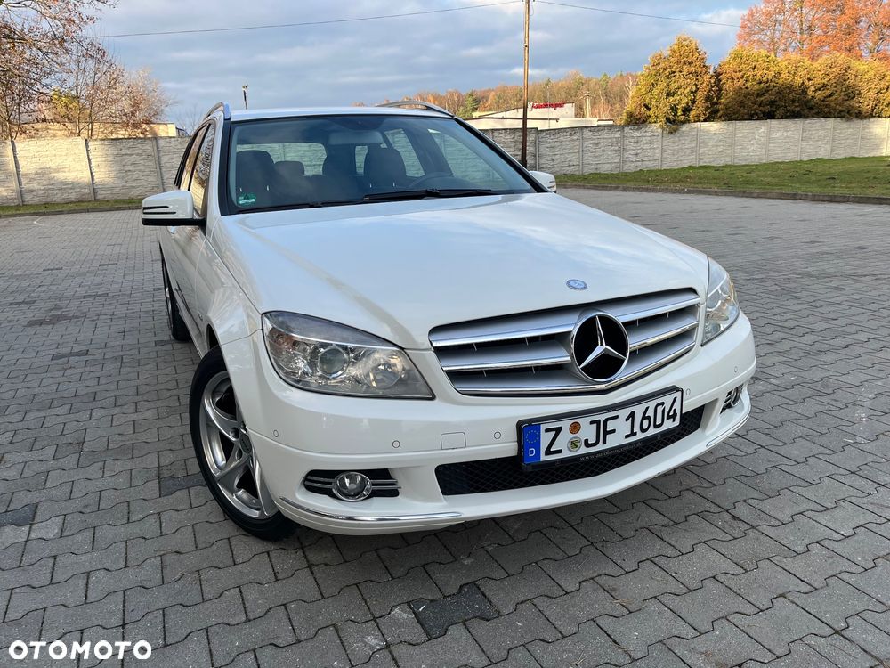 Mercedes-Benz Klasa C 180 T BlueEFFICIENCY 7G-TRONIC Avantgarde - 13